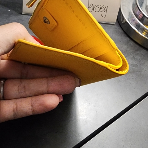 Tory Burch Yellow Wallet - Picture 10 of 11